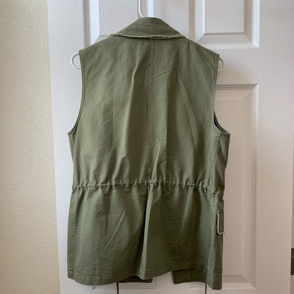 Fate Distressed Utility Vest - NWOT - Picture 3 of 7